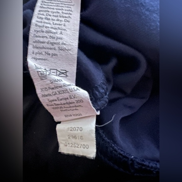 SPANX Velvet Leggings Classic Navy SIZE LARGE EUC - Picture 11 of 13